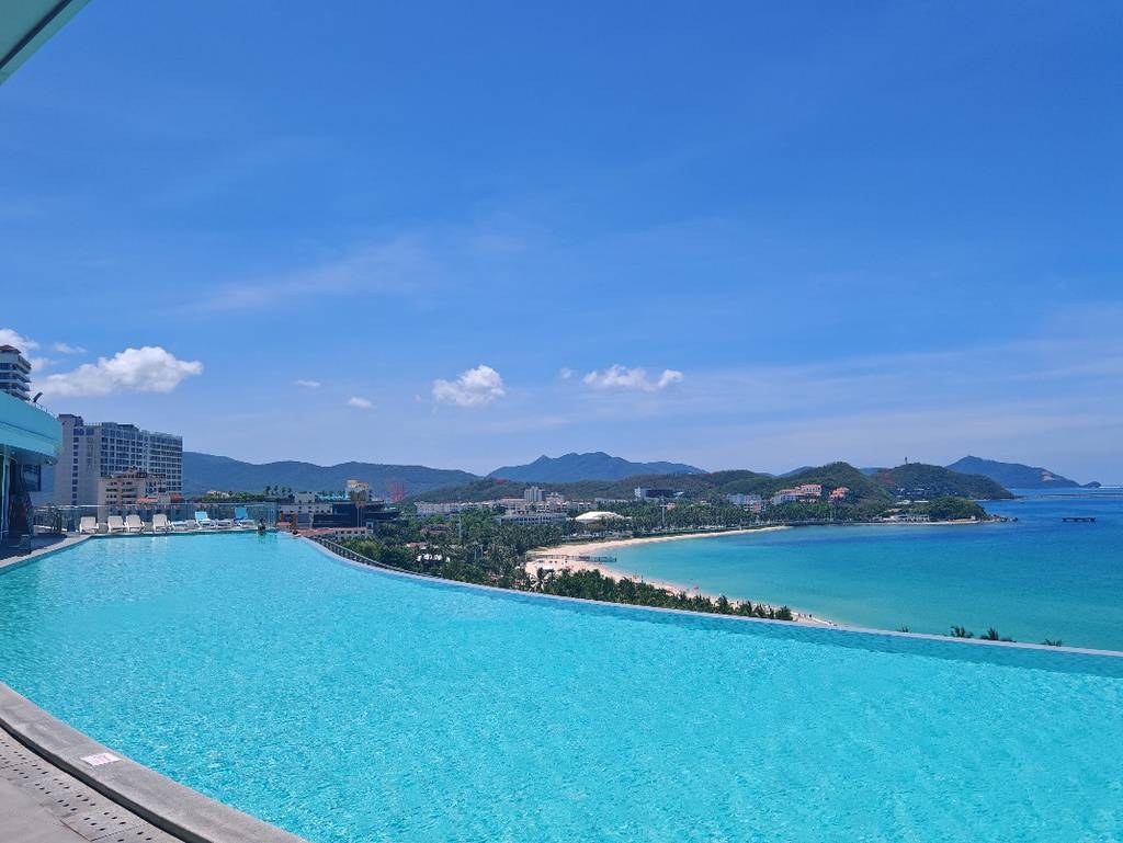 Sanya Pearl River Garden Hotel