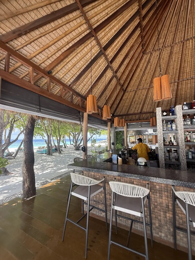 Furaveri Island Resort