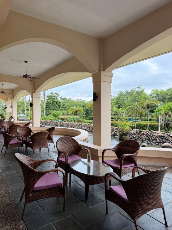 Golden Palm Resort 