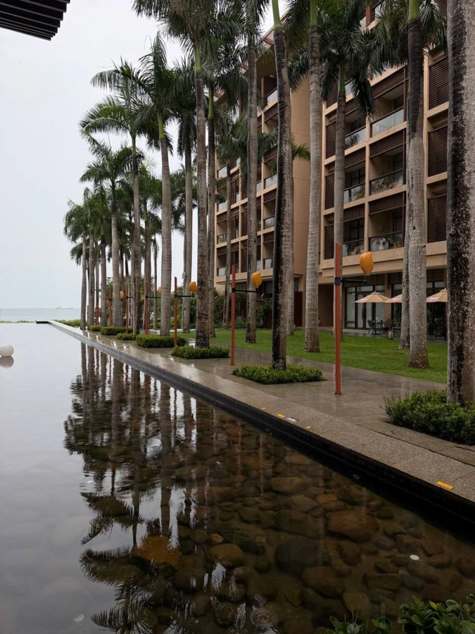 Mangrove Tree Resort Yalongbay