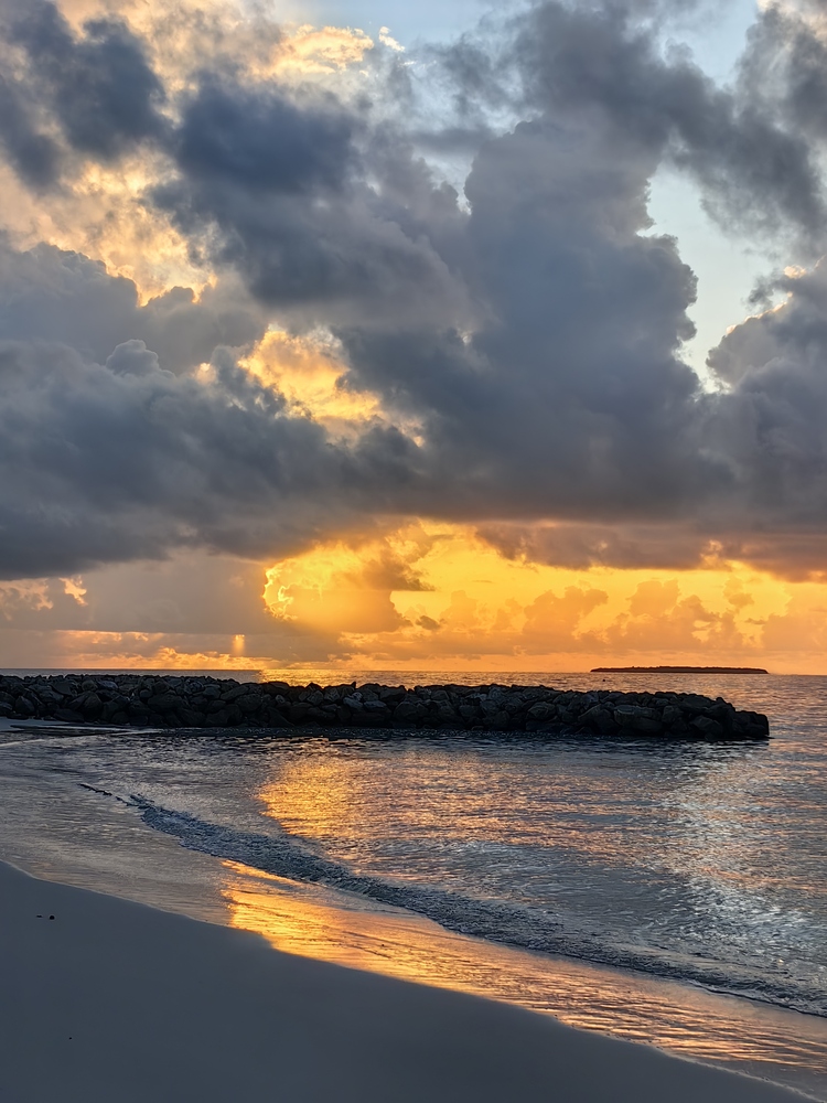 Emerald Maldives Resort & Spa 