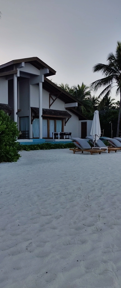 Emerald Faarufushi Resort & Spa