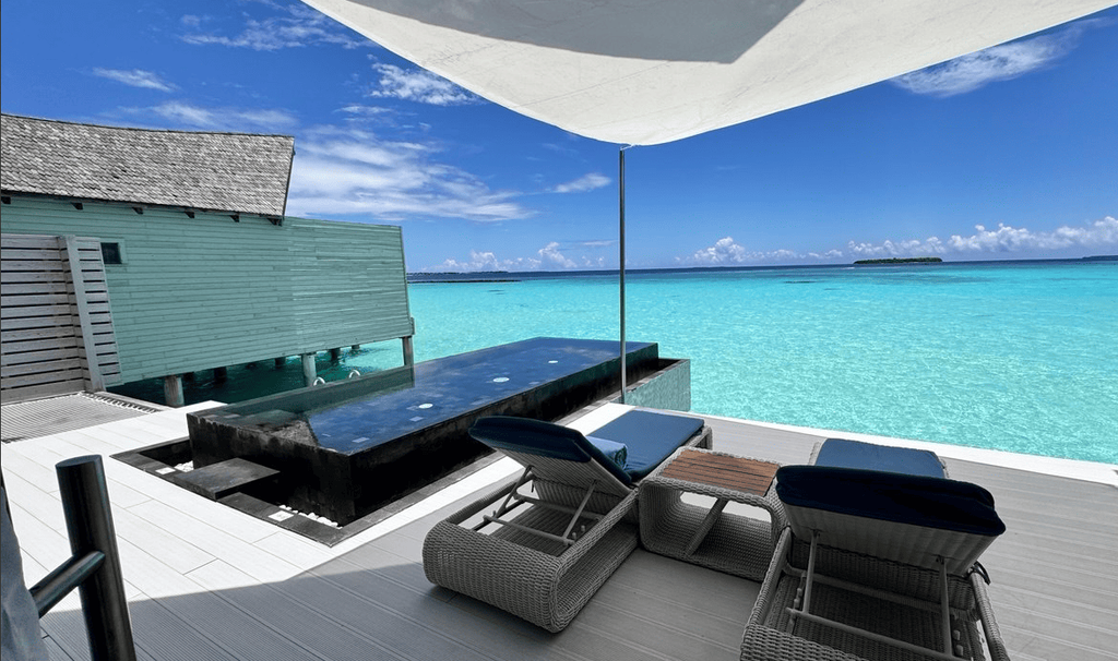 Kuredhivaru Resort and Spa 5*