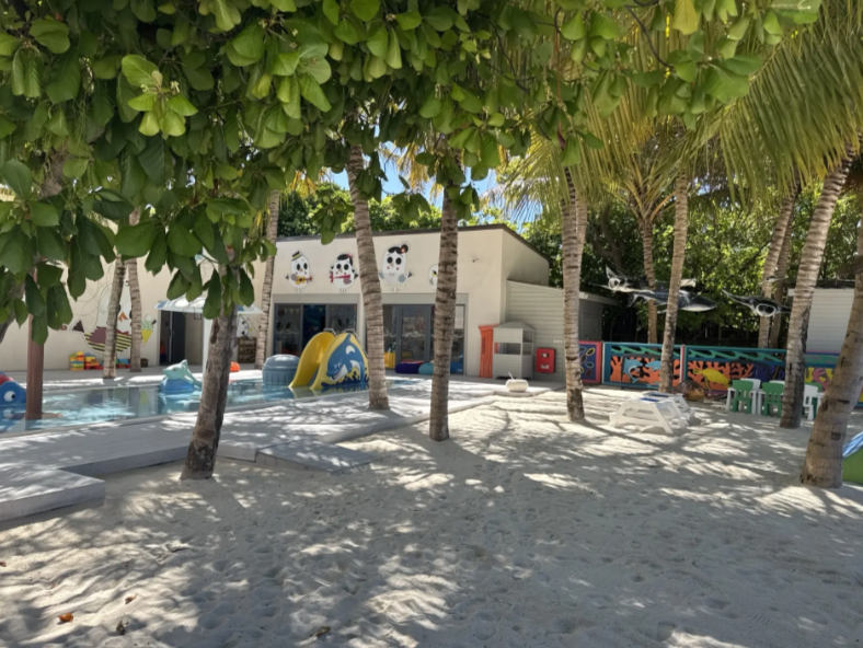 Kuredhivaru Resort & Spa