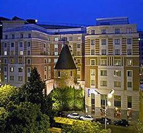Novotel Centre-Tour Noire в Брюсселе