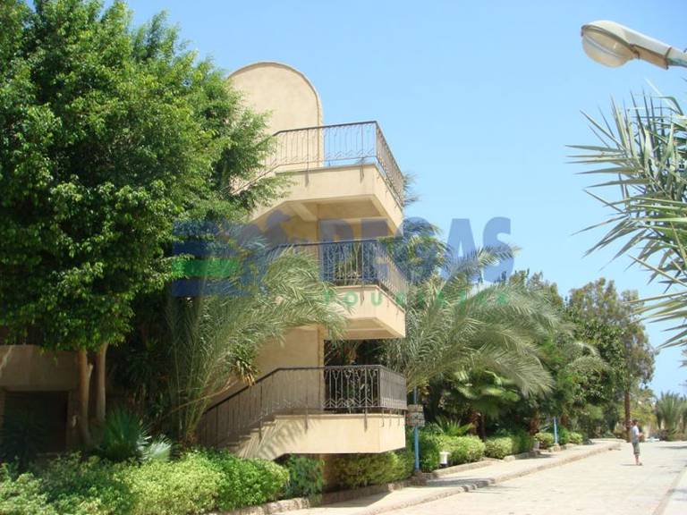 Hor Palace