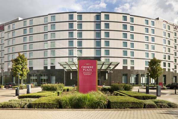 Crowne Plaza 4*