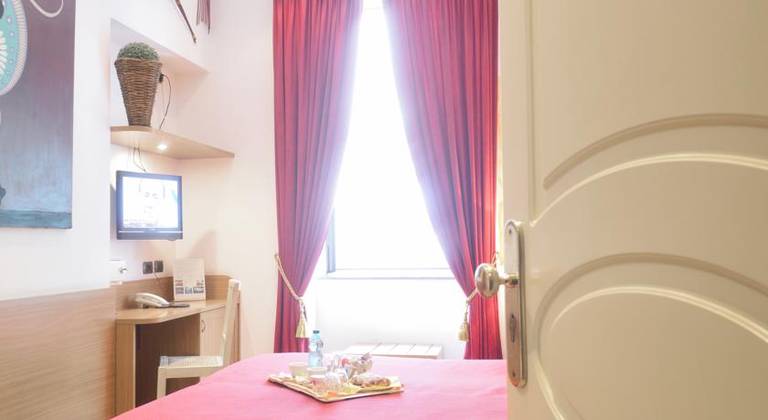 Europa Grand Hotel Restaurant - Sea Hotels