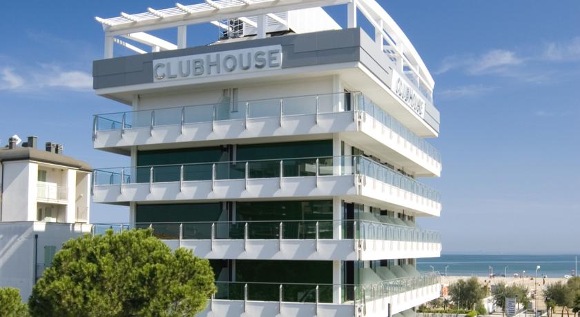 Club House 4*