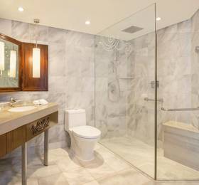 Le Meridien Jakarta в Джакарте
