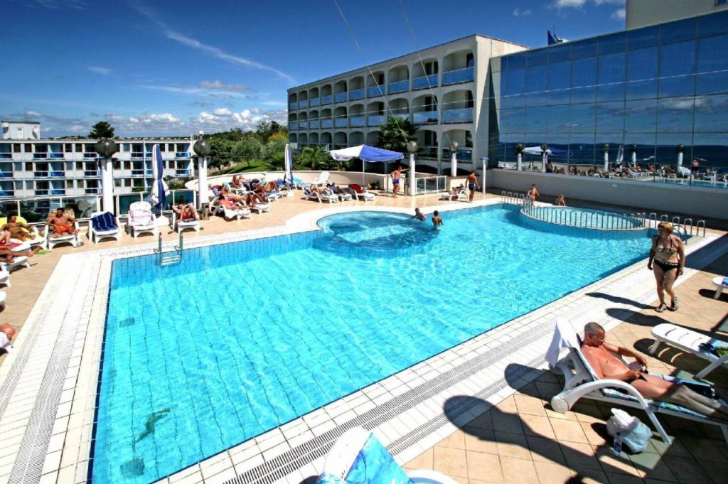 Laguna Gran Vista 3*