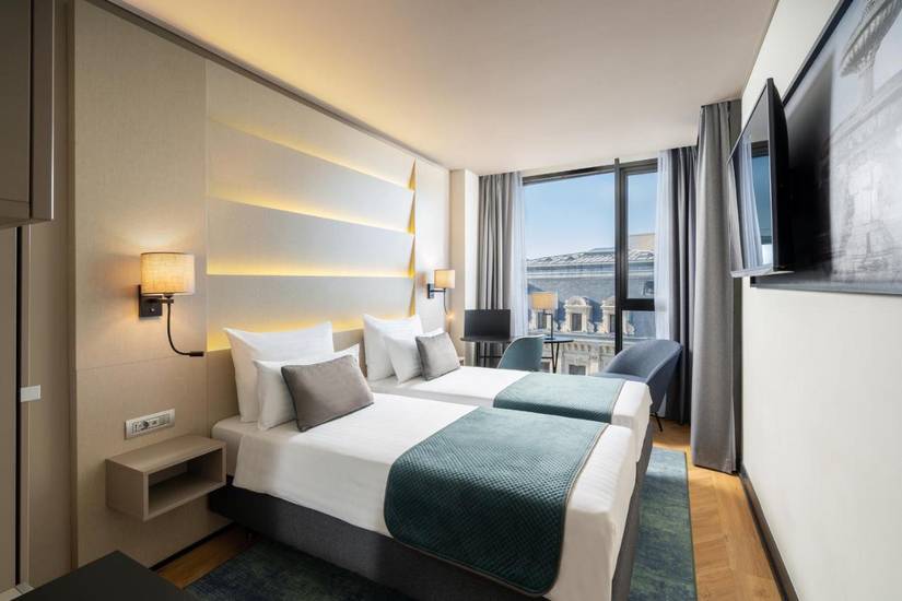Golden Tulip Victoria Bucharest 4* Румыния, Бухарест