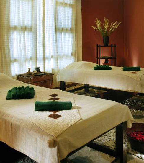 Grand Tropic Suites Hotel 4* Индонезия, Джакарта