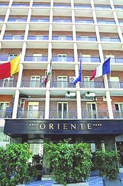 Oriente 3* Италия, Неаполь