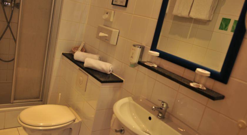 Ramada Hotel Frankfurt City Center 4* Германия, Франкфурт-на-Майне