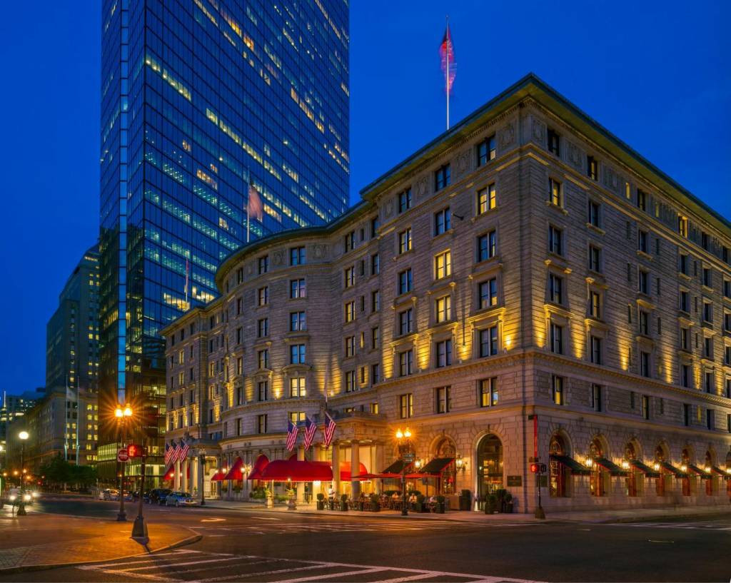 Fairmont Copley Plaza 4*