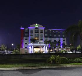 Holiday Inn International Dr в Орландо