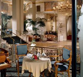 Waldorf Astoria в Нью-Йорке