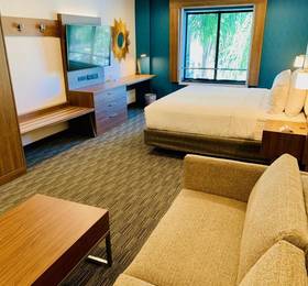 Holiday Inn Hollywood в Лос-Анджелесе