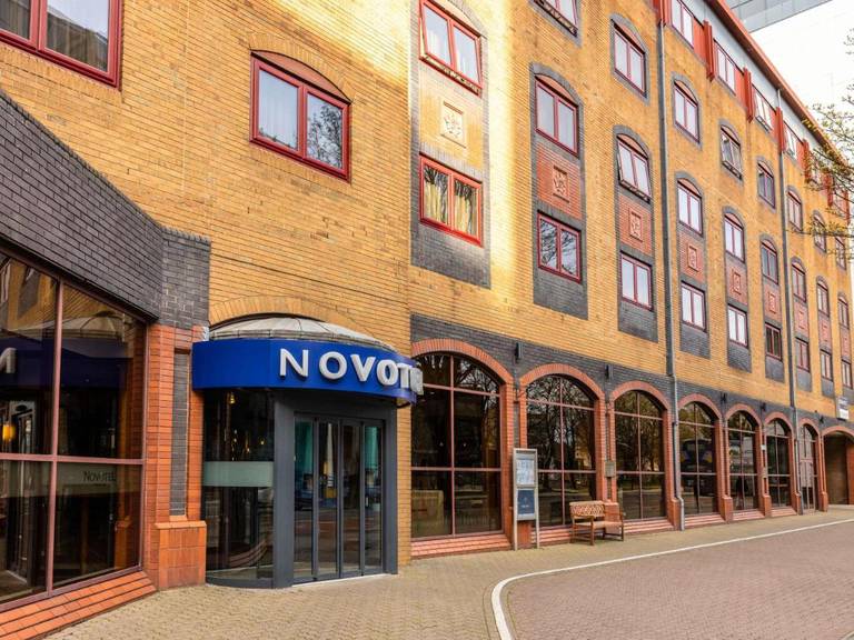 Novotel Centre