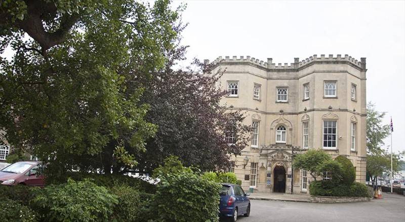 Arnos Manor 3* Великобритания, Бристоль