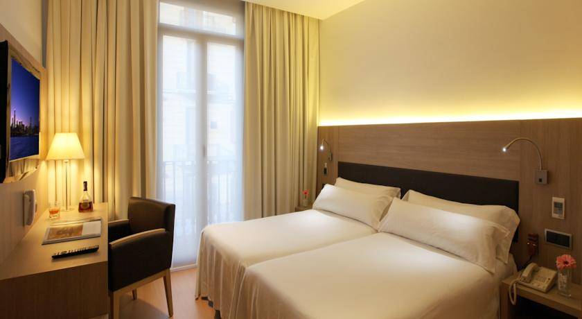 Lleo 3* Испания, Барселона