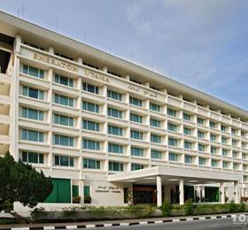 Sheraton Utama Brunei Darussalam в Бандар-Сери-Бегаване