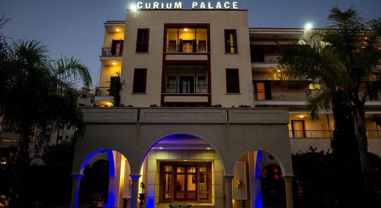 Curium Palace