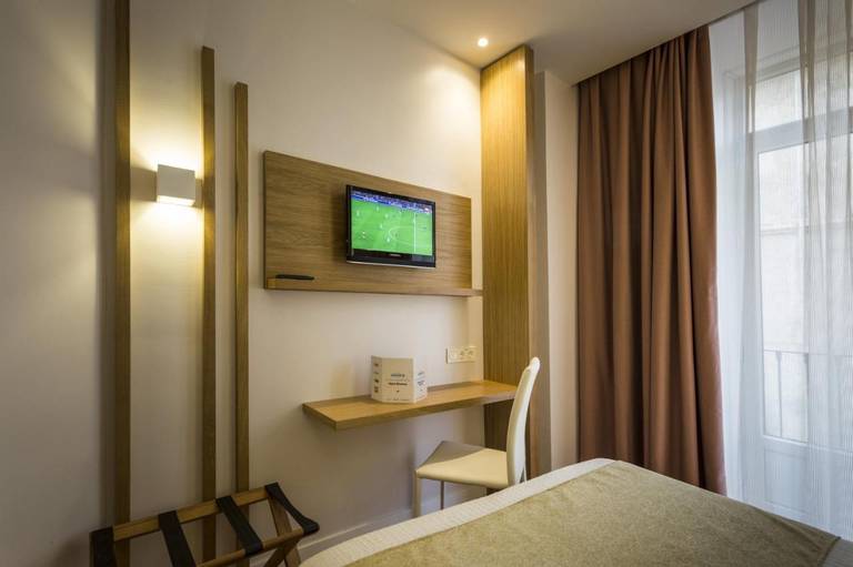 Hotel Comfort Dauro 2