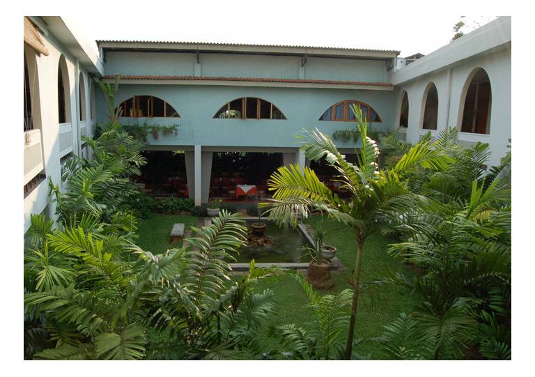 Club Palm Garden