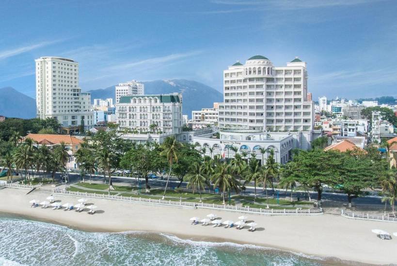 Sunrise Nha Trang Beach Hotel & Spa 5* Вьетнам, Нячанг