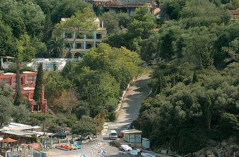 Liapades Beach