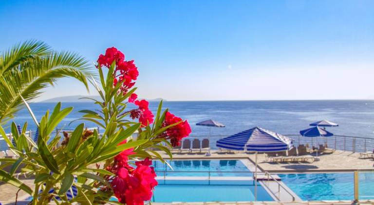 Peninsula Resort & Spa