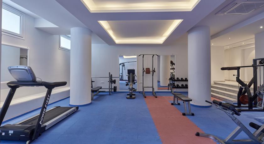 Santorini Palace 4*