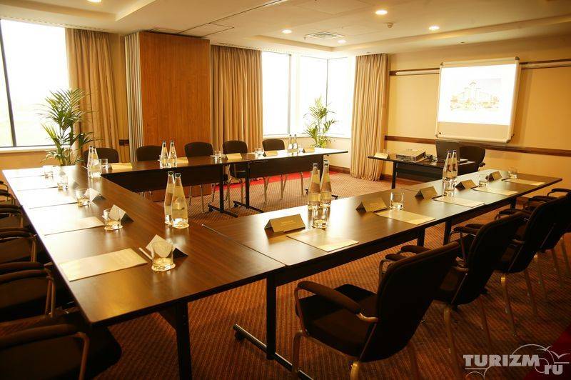 Hilton Dublin Airport 4* Ирландия, Дублин