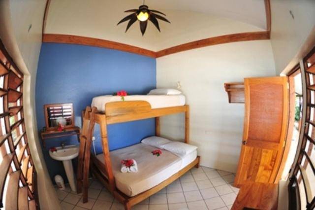 Hideaway Island 2* Вануату, Вила