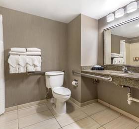 Comfort Inn & Suites в Бостоне
