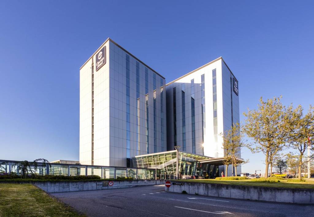 Hilton Copenhagen Airport 4*