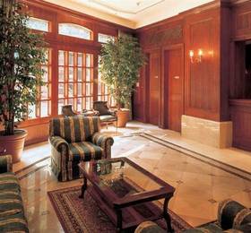 The Emperor (Happy Valley) Hotel в Гонконге