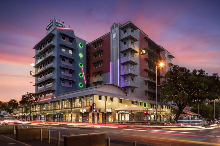 Darwin Central Hotel
