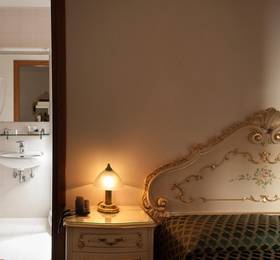 Туры в Hotel Commercio Pellegrino в Италии