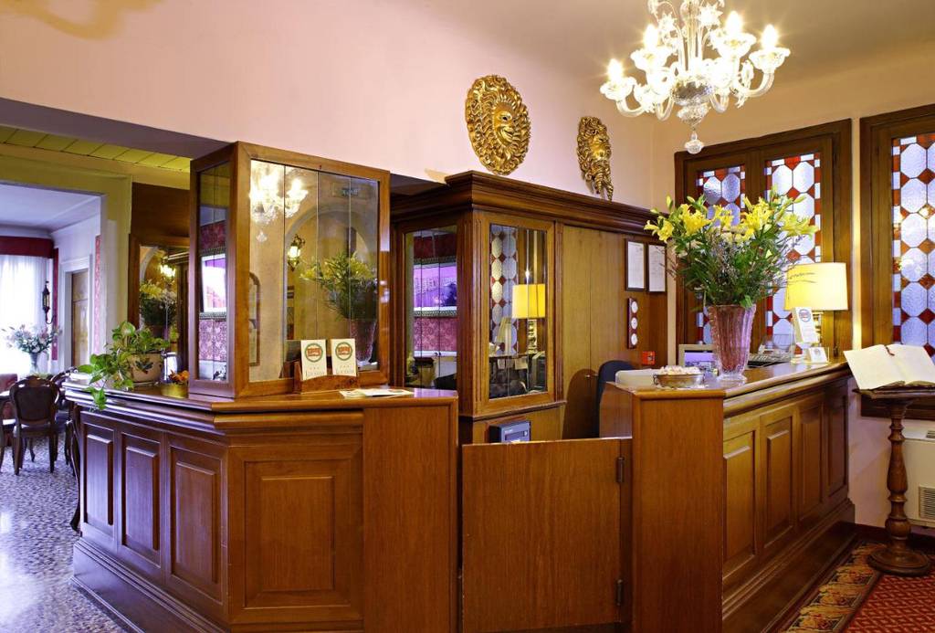 Antica Locanda Sturion Residenza dEpoca 3*