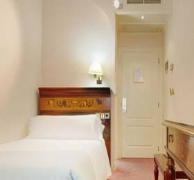 Tryp Arenal в Бильбао