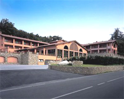Meridiana Country Hotel 4*