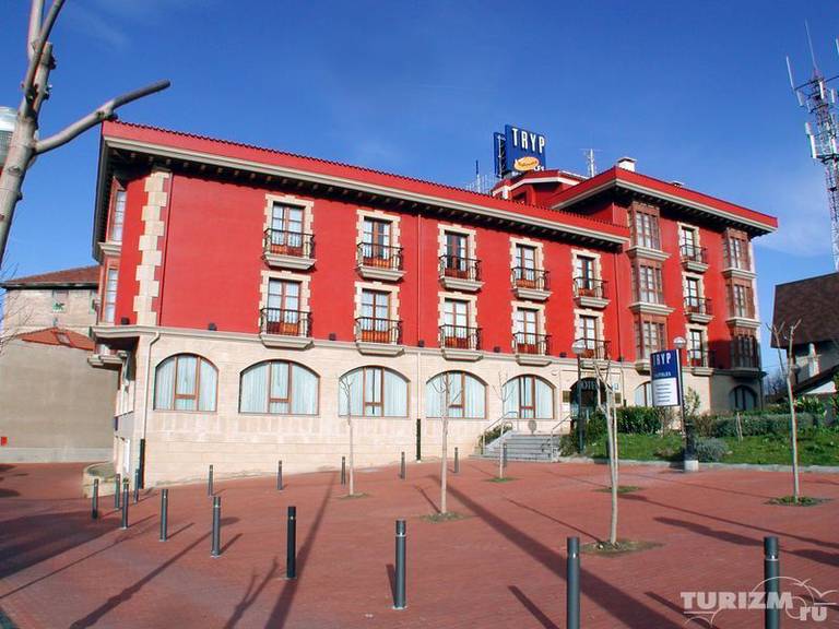 Tryp Sondika