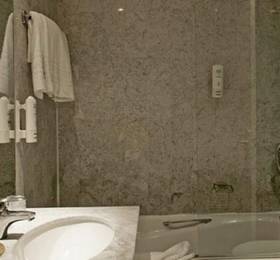 Туры в Timhotel Elysees в Франции