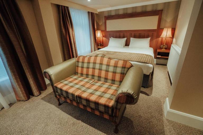 Dunadry Hotel & Country Club