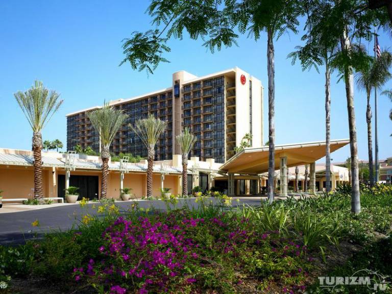 Sheraton Park Hotel at the Anaheim Resort