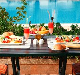 Golden Tulip Carthage Tunis в Гаммарте