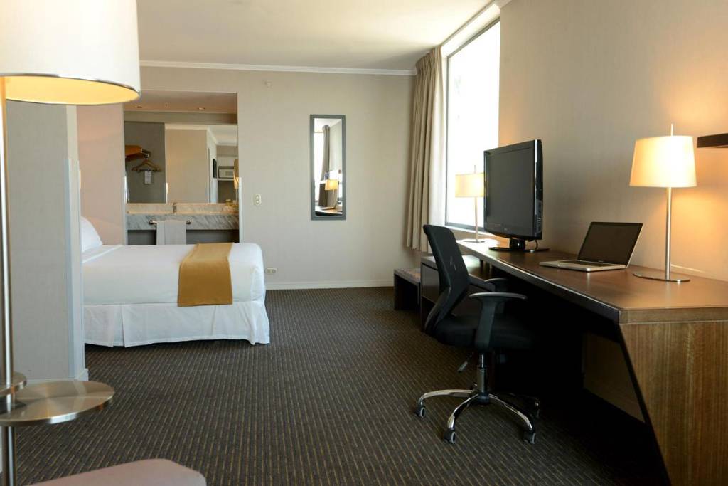 Holiday Inn Express 3*